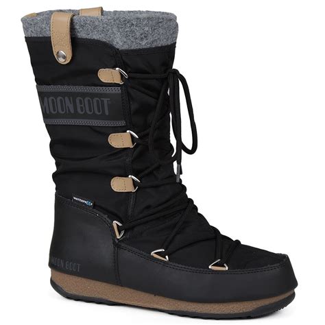 moon boots for women.